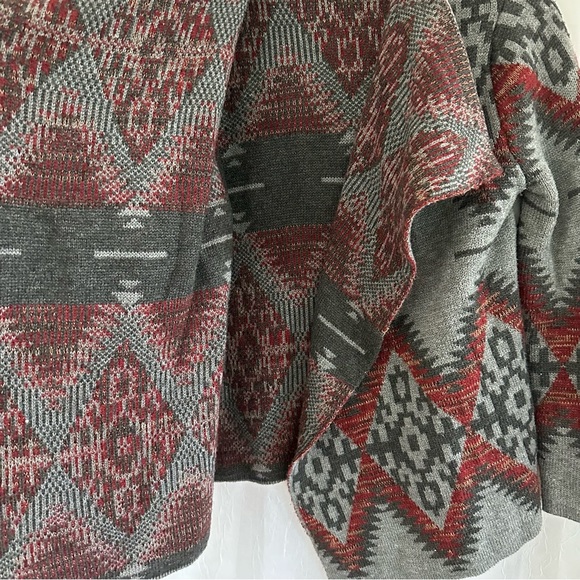 Eleven Star Women’s Cardigan Coverup Medium - Picture 8 of 14